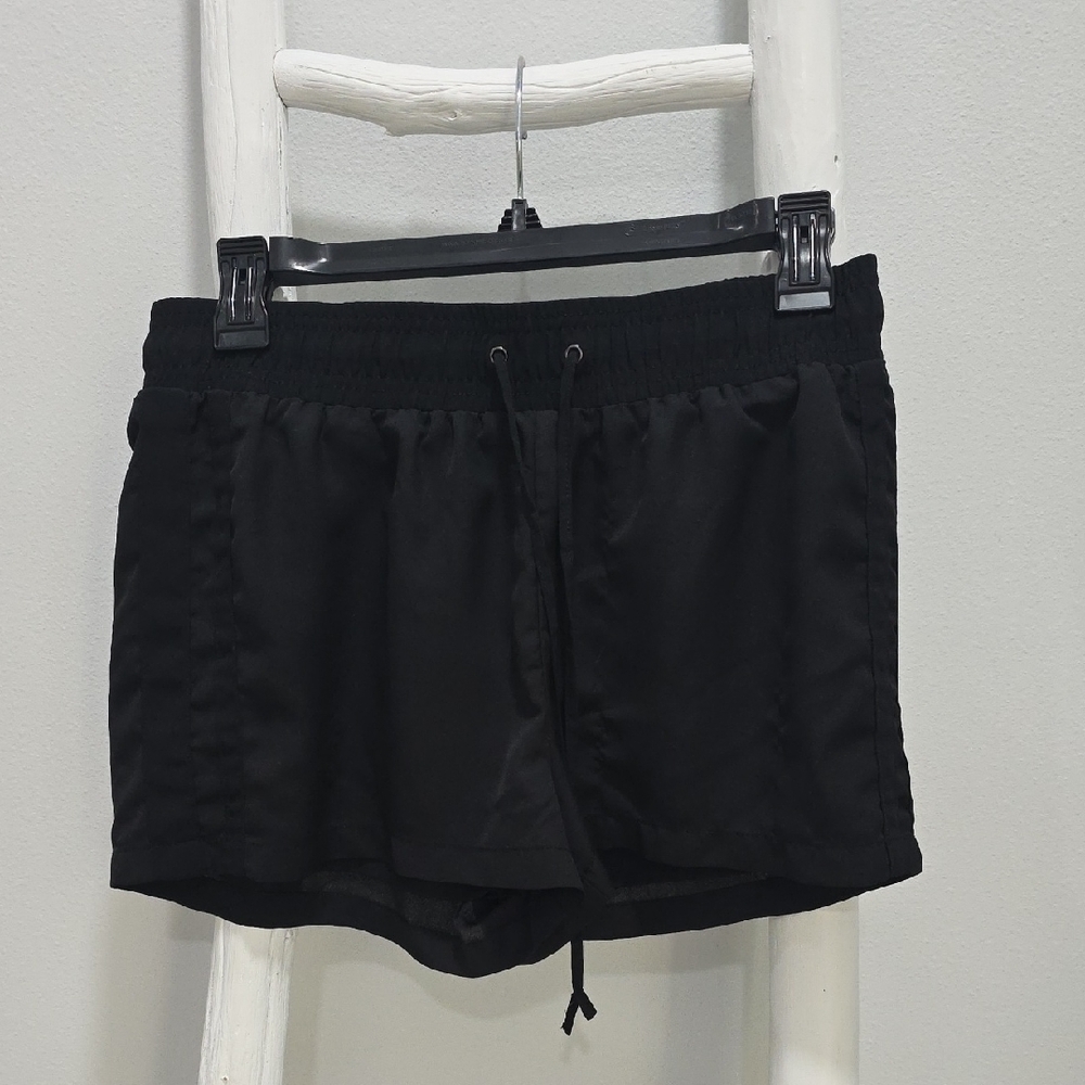 Black Women's Drawstring Flowy Shorts